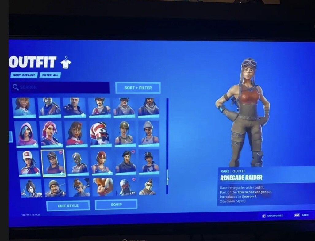 Fornite og skins 150+ Skins CASH APP‼️DON’T BUY ON EBAY! DM ME eBay