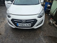2015 - 2017 Hyundai I30 MK2 FL2 GD 5 DOOR - Front Bumper In White PYW Some Marks