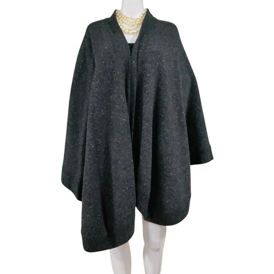 Poncho Bloomingdales mezcla de lana italiana en gris negro con seda de angora Foto 2 de 4