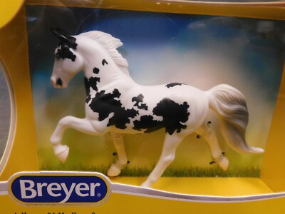 Breyer NEW * Alana * Pinto TWH Tennessee Walking Club Stablemate Model Horse