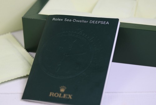 ROLEX Boîte de montre Verte / Green watch Box 39141.71 Large + Deepsea Booklet - Picture 2 of 6