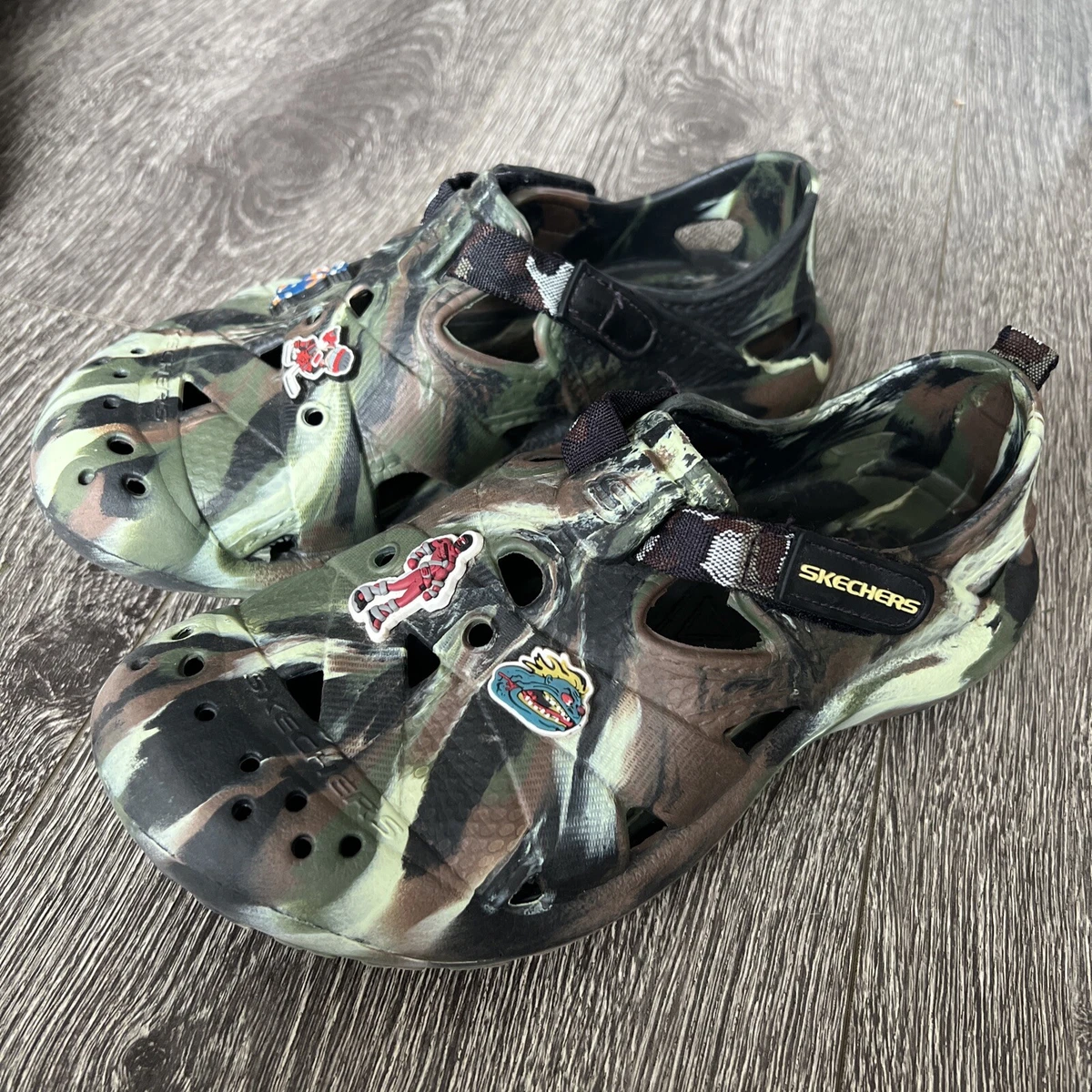 Boys sketchers deals size 3