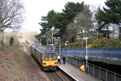 Foto 6x4 Exeter: Digby und Sowton Station 2 Sandy Gate\/SX9691 mit einem tr c2009
