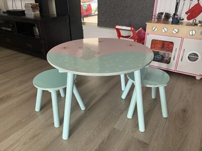 kids table gumtree