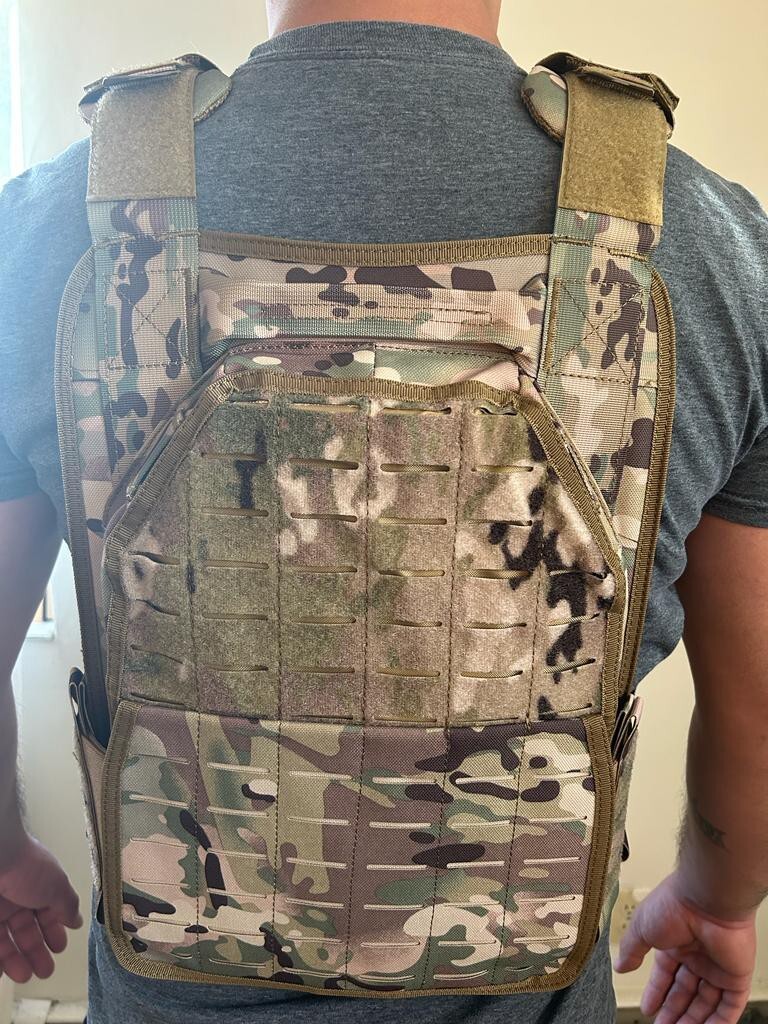 ウェア SUBROC / V-one VEST / MULTICAM BLACK SUBROC V-one VEST / MULTICAM BLACK: MRU Weblog Zone.