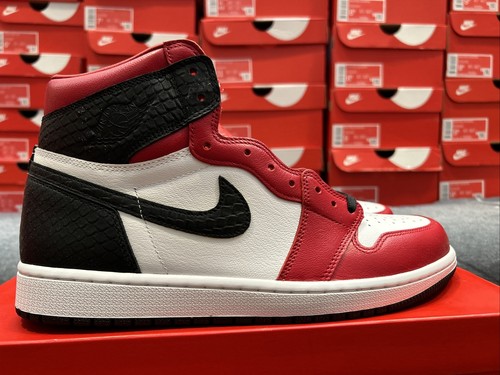 Air Jordan 1 Retro High OG “Chicago Satin Snake” - Men’s Size 9.5 / Women’s 11 - Picture 15 of 23