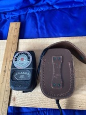 Vtg General Electric Exsposure Meter Type DW-68 Made in USA w/Leather Case