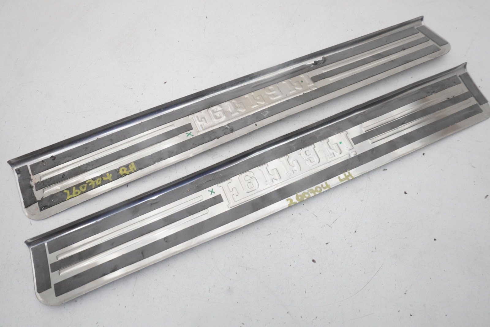 Ferrari California 2015-2018 Right Sill trim panels Set P/N 85082900