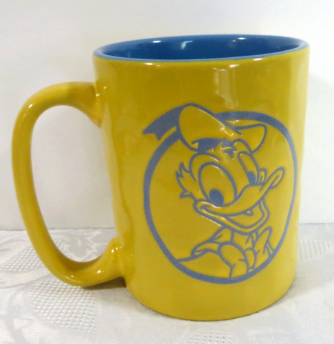 Disney Donald Duck Yellow 17 oz. Coffee Mug NWT - Picture 2 of 8