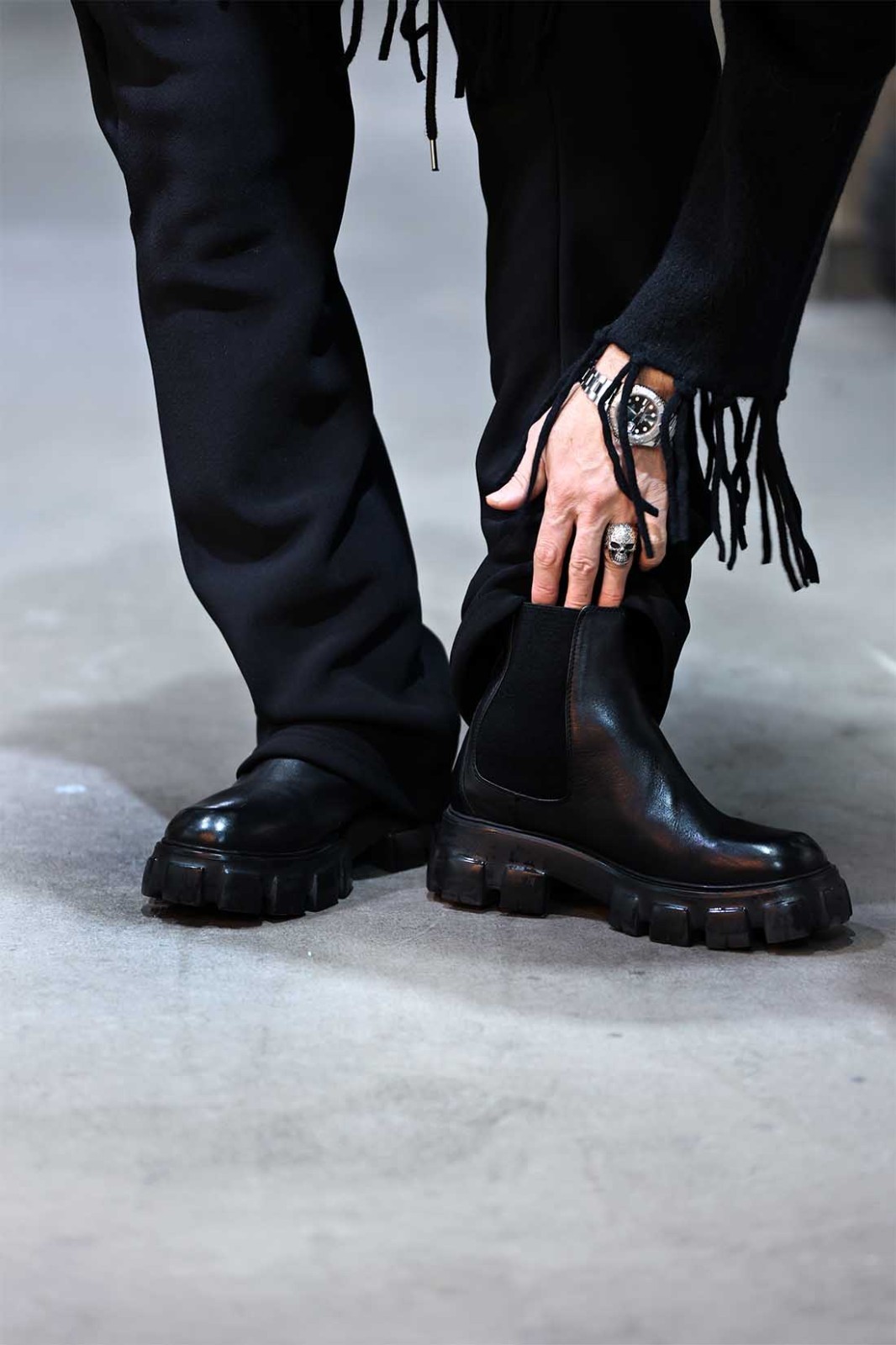 SAOLA Stivali Chelsea uomo neri in pelle di mucca suola grossa vera pelle sneakers stringate