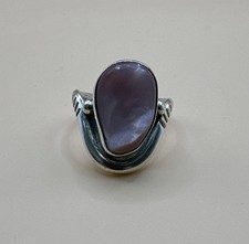 Elegant 925 Sterling Silver Pink Mother-Of-Pearl Ring / Size 9.75