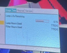 NEC VT700 HD & 240p 480i RGB Capable Projector 15kHz RGBS VGA 3LCD 61% Lamp Life