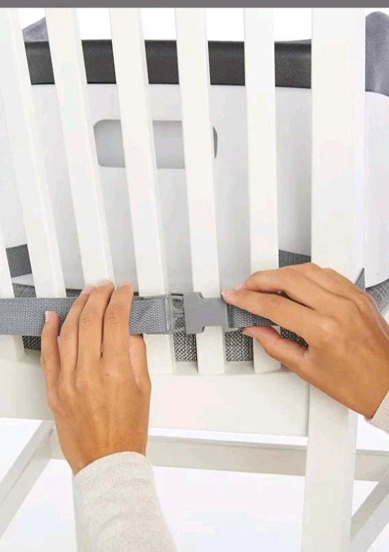 Asiento elevador para niños pequeños Ingenuity SmartClean - pizarra Foto 2 de 4