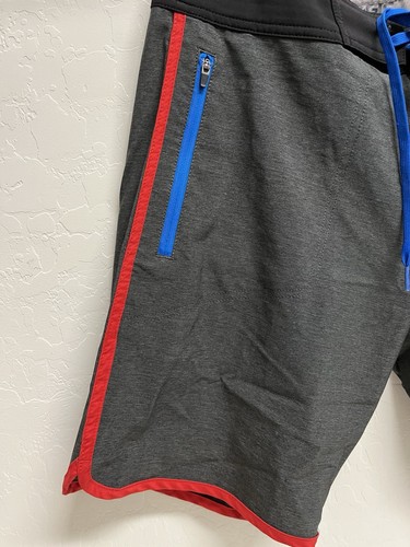 Pelagic The Wedge Limited Fishing Surfing Board Shorts Men Size 32 Gray Red Blue - Picture 5 of 12