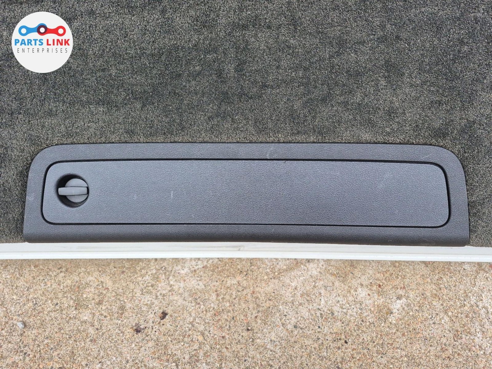 Bentley Bentayga Speed 2016-2020 Rear Left Condenser compartment lid White