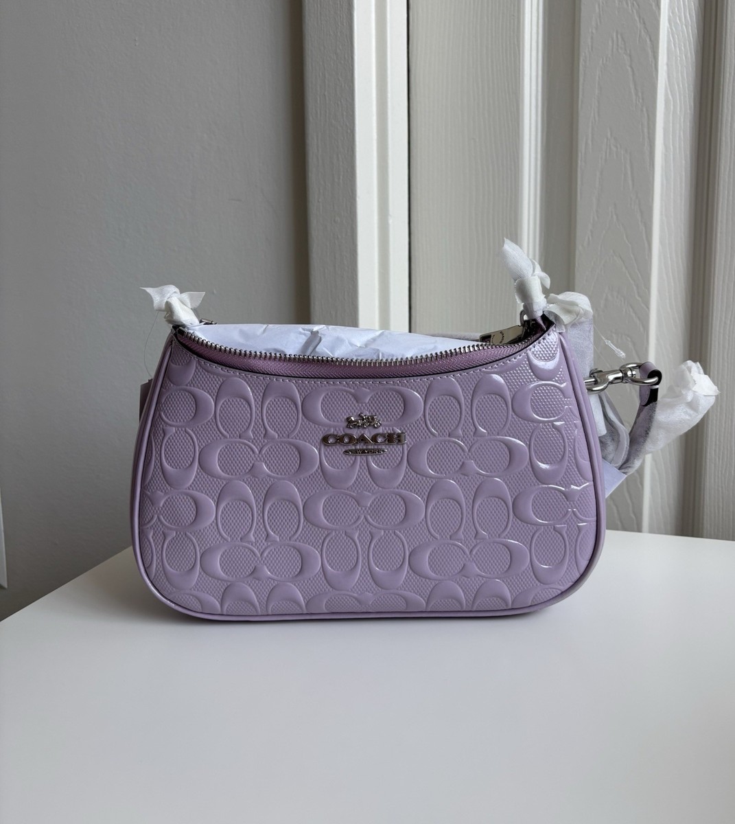 NWT Coach Teri Shoulder Bag Signature Leather Heart Charm Light
