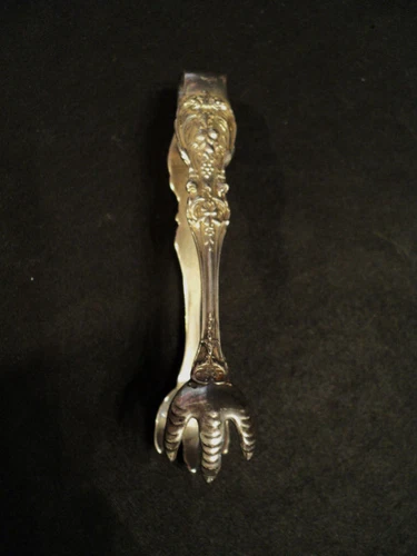 ESTATE REED & BARTON "FRANCIS I" CLAW END SUGAR TONGS, OLD MARK, 35 GRAMS