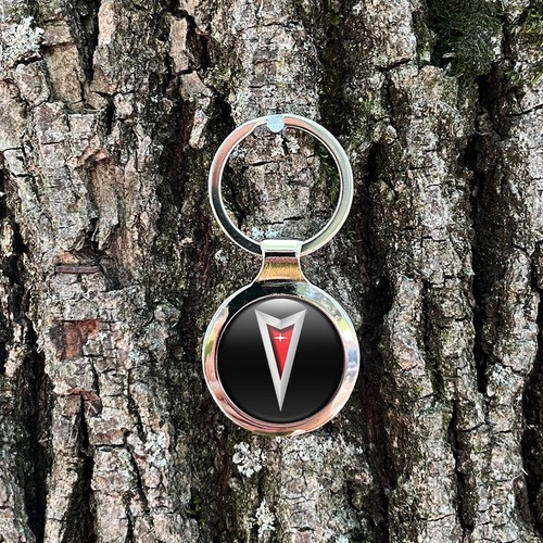 Solid Metal Keyrings Pontiac Dome Round Epoxy Emblem Key fob gift Keychain - Picture 2 of 20