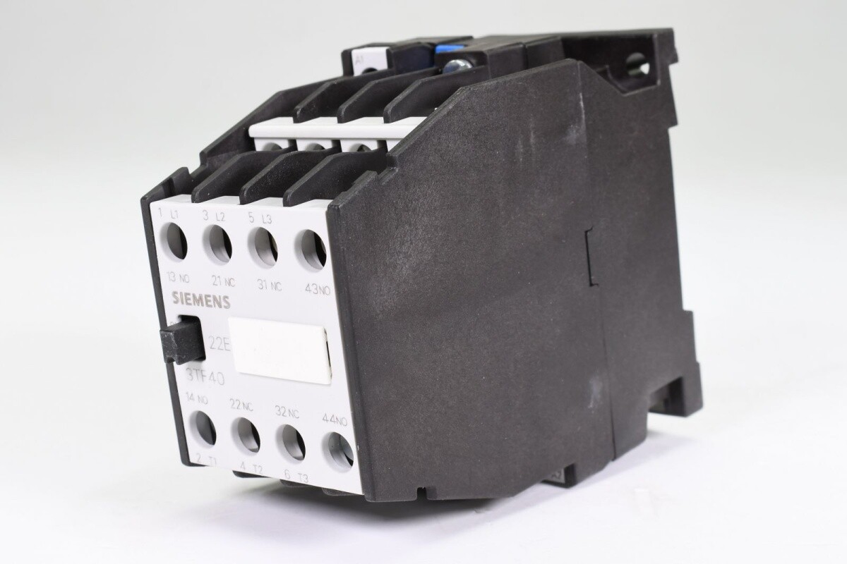 SIEMENS 3TF4022-0AP0, Contactor
