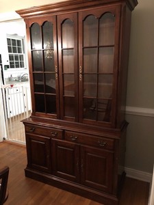 Pennsylvania House Cherry Lighted China Cabinet Excellent Delivery Available Ebay
