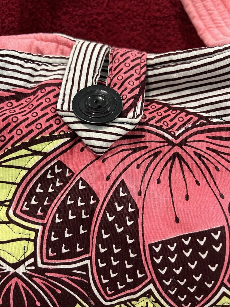 6-Pocket 14x7x10 Inch Washable Soft Tote Bag with Button Closure