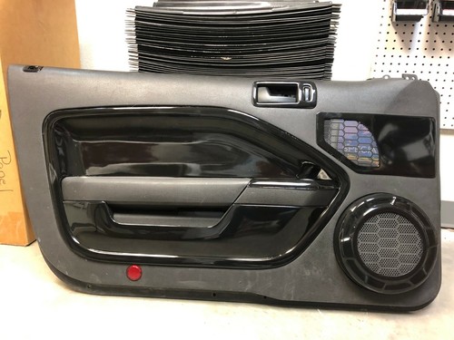 2006 Ford Mustang Red 3pc Door Panel Inserts/Center Console made in USA. - Picture 10 of 10