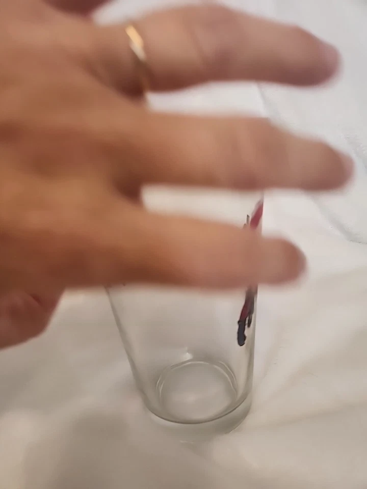 VIDRIOS TRANSPARENTES BIKER BETTY BOOP ON BIKE 16 FL OZ PINTA  Foto 4 de 4