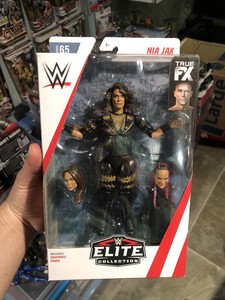 nia jax elite