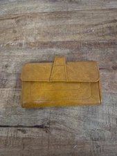 Vintage John Wind Leather Clutch Wallet Women Tan Envelope Bifold Lock Checkbook