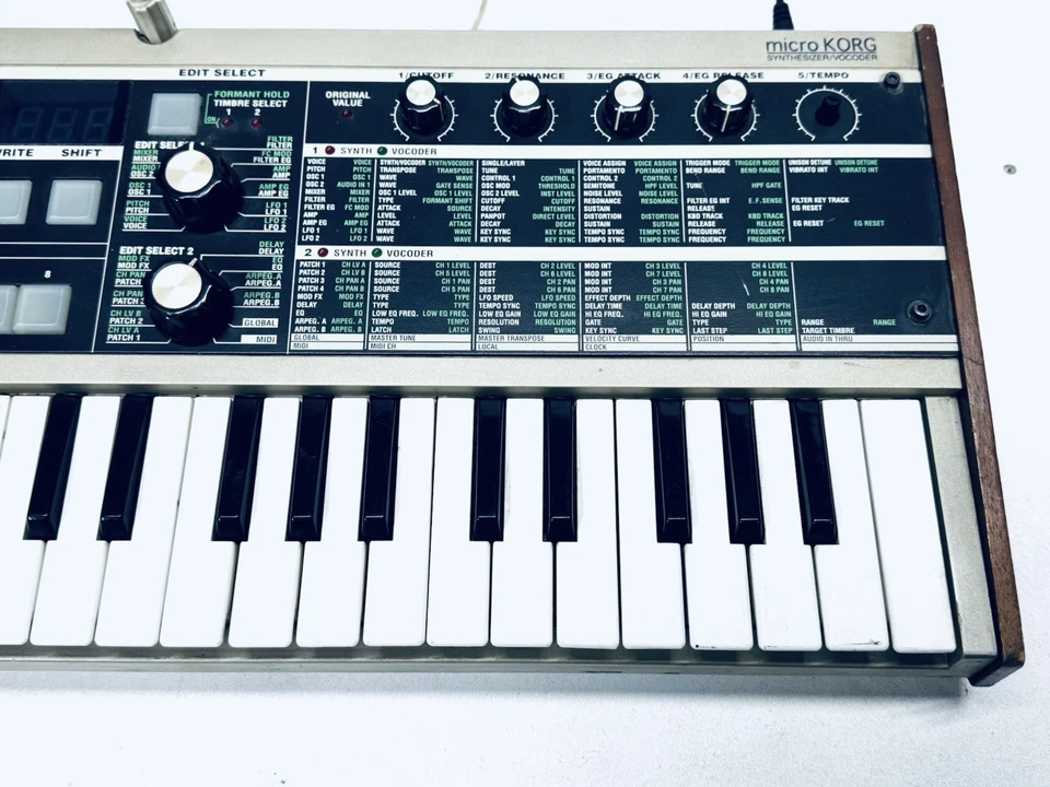 Korg microKorg Desktop Sythesizer (ungeprüft) (#5682) - Bild 3 von 4