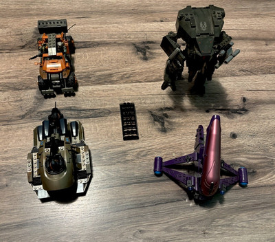 Mega Bloks Halo Vehicles Lot of 4 with 4 Minifigures & 1 Ladder