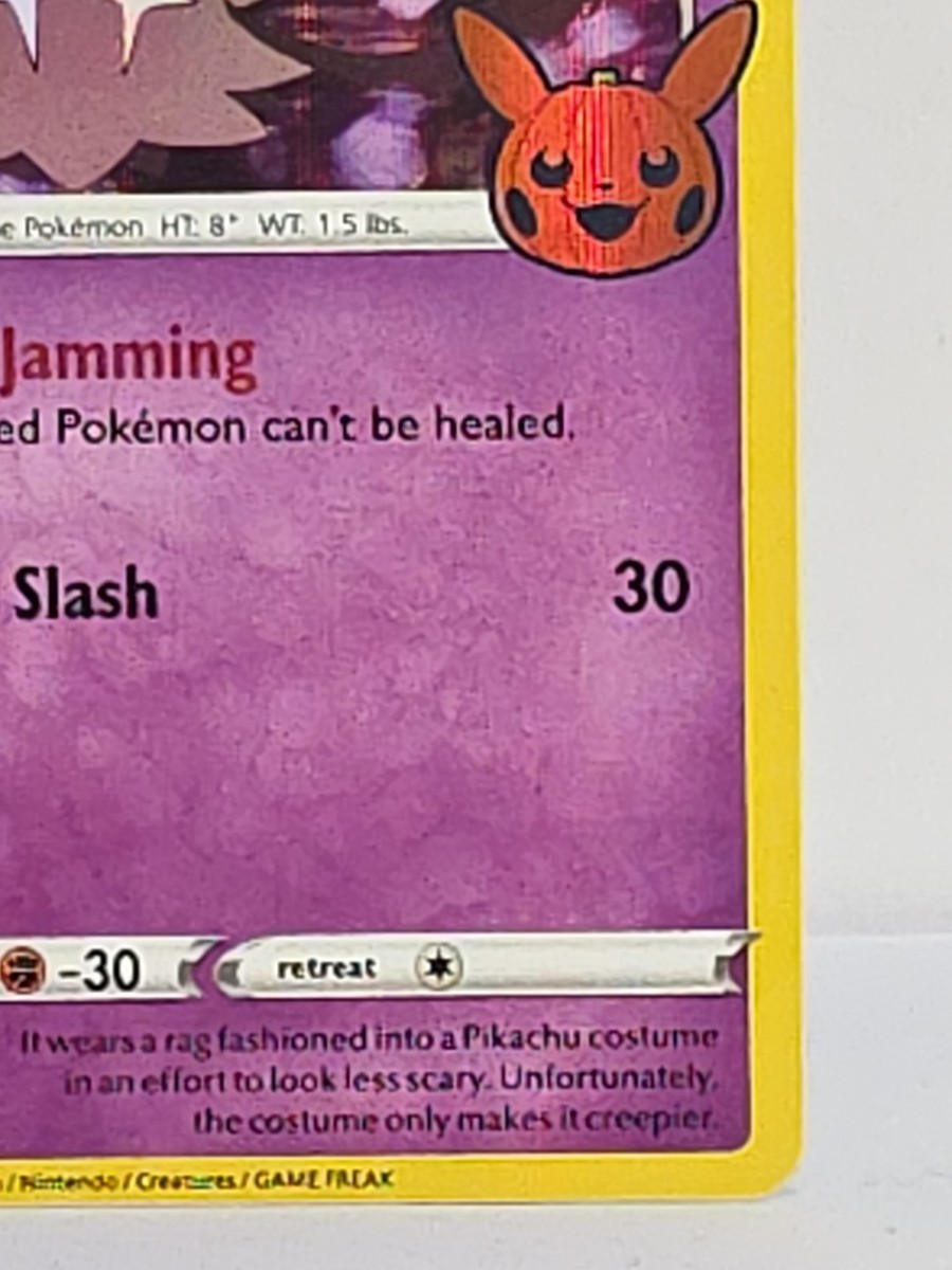 Mimikyu 81/189 Holo Halloween Trick Or Trade Pumpkin Stamped