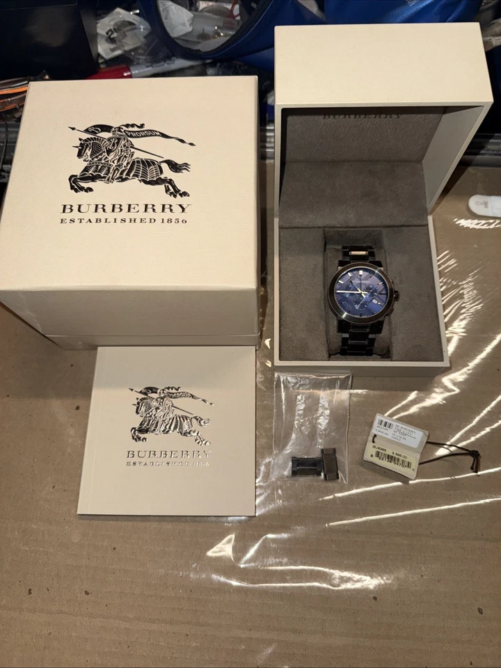 BURBERRY BU9365 Мужские наручные часы Gunmetal w синий хронограф циферблат Msrp $895 (T20) - Изображение 2 из 4