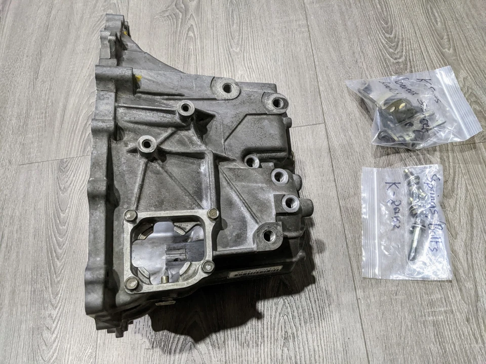 Honda K-series Outer Transmission Case, EP3 DC5 RSX K20a/K20z3 - Image 4 of 4