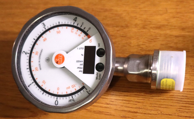 #ad ifm PG2795 Flush Pressure Sensor with Analog Display $299.99