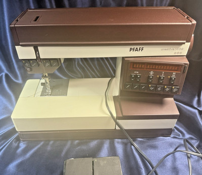 Pfaff Creative 1469 Sewing Machine Tested Working w/ Foot Pedal & Accessories