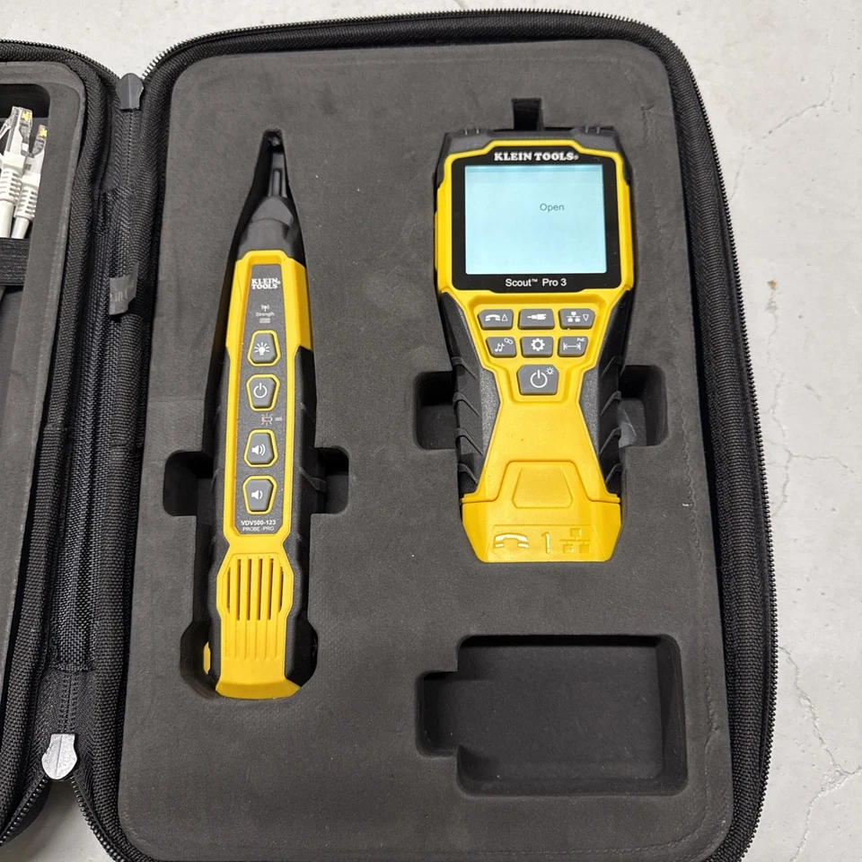 Комплект кабельного тестера Klein Tools Scout Pro 3 с тональным зондом и тестовыми пультами дистанционного управления - Изображение 2 из 4