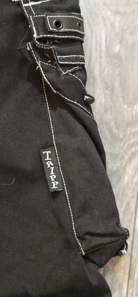 Falda De Colección Y2K Tripp NYC Dang Goodman Gótica Punk Rave Carga Tachuelas Spike Negra Talla L Foto 4 de 4