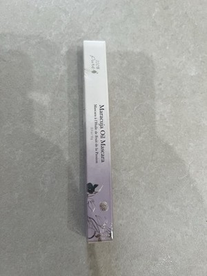 100% PURE Maracuja Black Tea Mascara Natural Volumizing Organic fruit Pigment