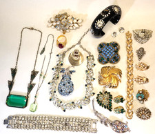 Lot Vintage Stone Repair JEWELRY Lot Trifari Pegasus Coro Haskell Lisner C. Dior
