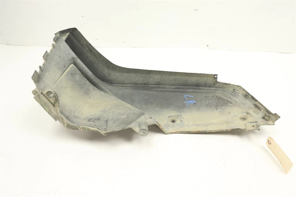 Can-Am Outlander MAX 800 XT 14 Left Rear Fender (Camo) 715001804 46138 - Imagem 4 de 4