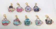 Charm Clip-On Cat Kitten in Teacups  Bracelet Purse Bag Zipper Backpack Keychain