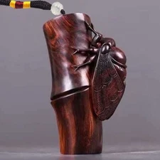 Chinese Lihua Wood Hand Carving Cicada Figure Statue Collectable Hand Pendant