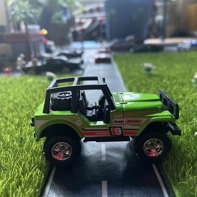 MATCHBOX JEEP 4X4 OFF ROAD RALLY 2/6. Wheel Swap 4x4 Rubber Wheels Star Chrome R