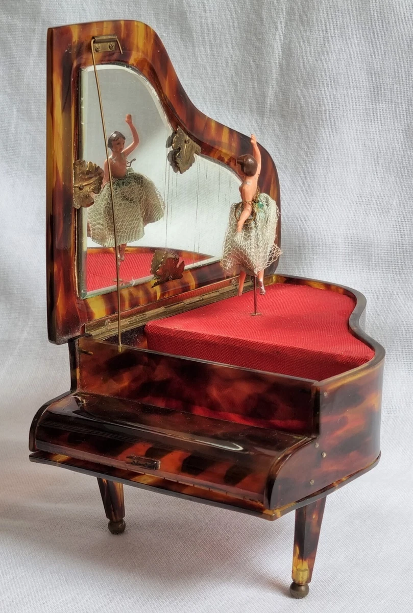 VINTAGE NOVELTY MUSIC BOX FAUX TORTOISESHELL LUCITE GRAND PIANO BALLERINA DANCER