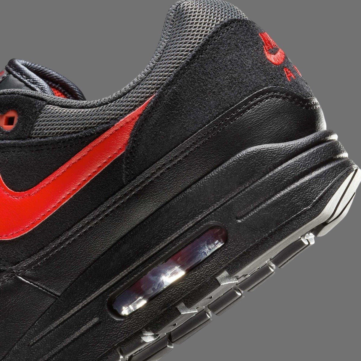 Nike Air Max 1 ESS Vamps Bred Black Grey University Red FZ5808-008