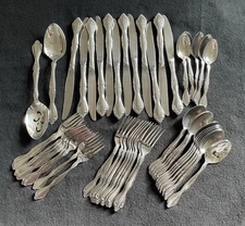 51-piece Oneida Cantata Community Stainless Flatware set Free Shipping