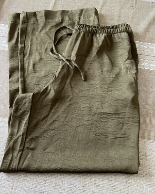 A New Day Loose Flowy Polyester Pants Olive Green Size Medium Inseam 30'' New