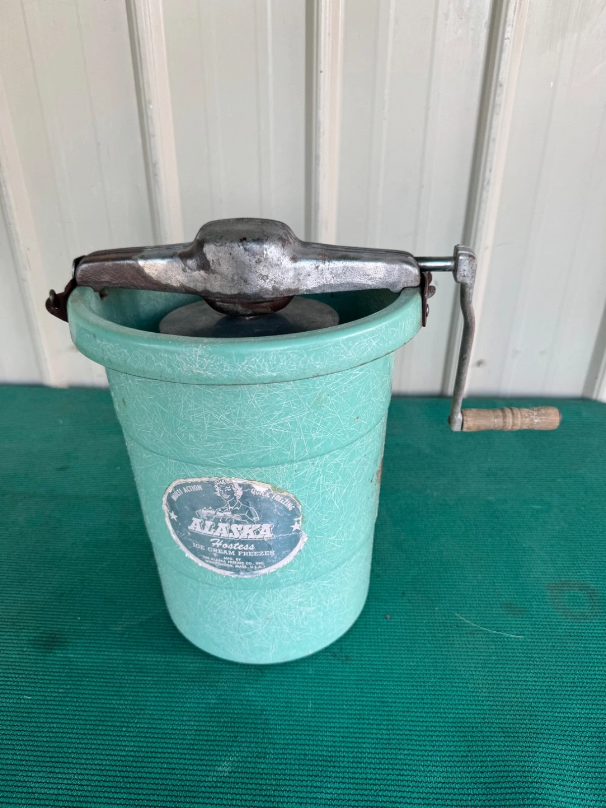 Vintage Alaska Hostess Ice Cream Freezer Maker Machine Old Fashion Hand Crank
Opens in a new window