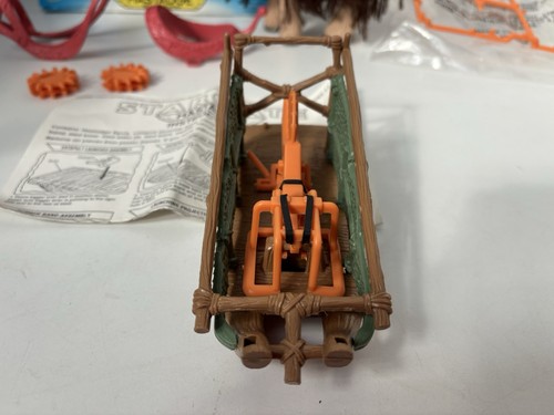 Stargate Mastadge Beast of Burden Action Figure Boxed/Accessories Near Complete - Picture 10 of 24